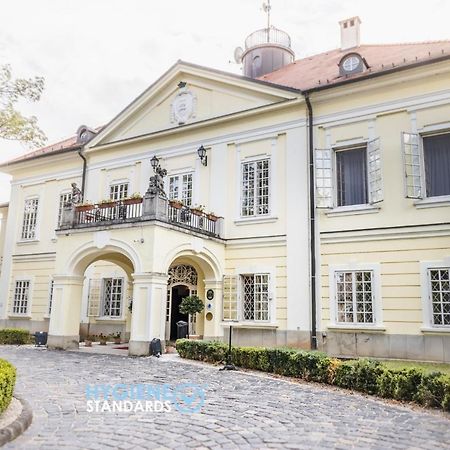 ホテル Szidonia Castle Röjtökmuzsaj エクステリア 写真
